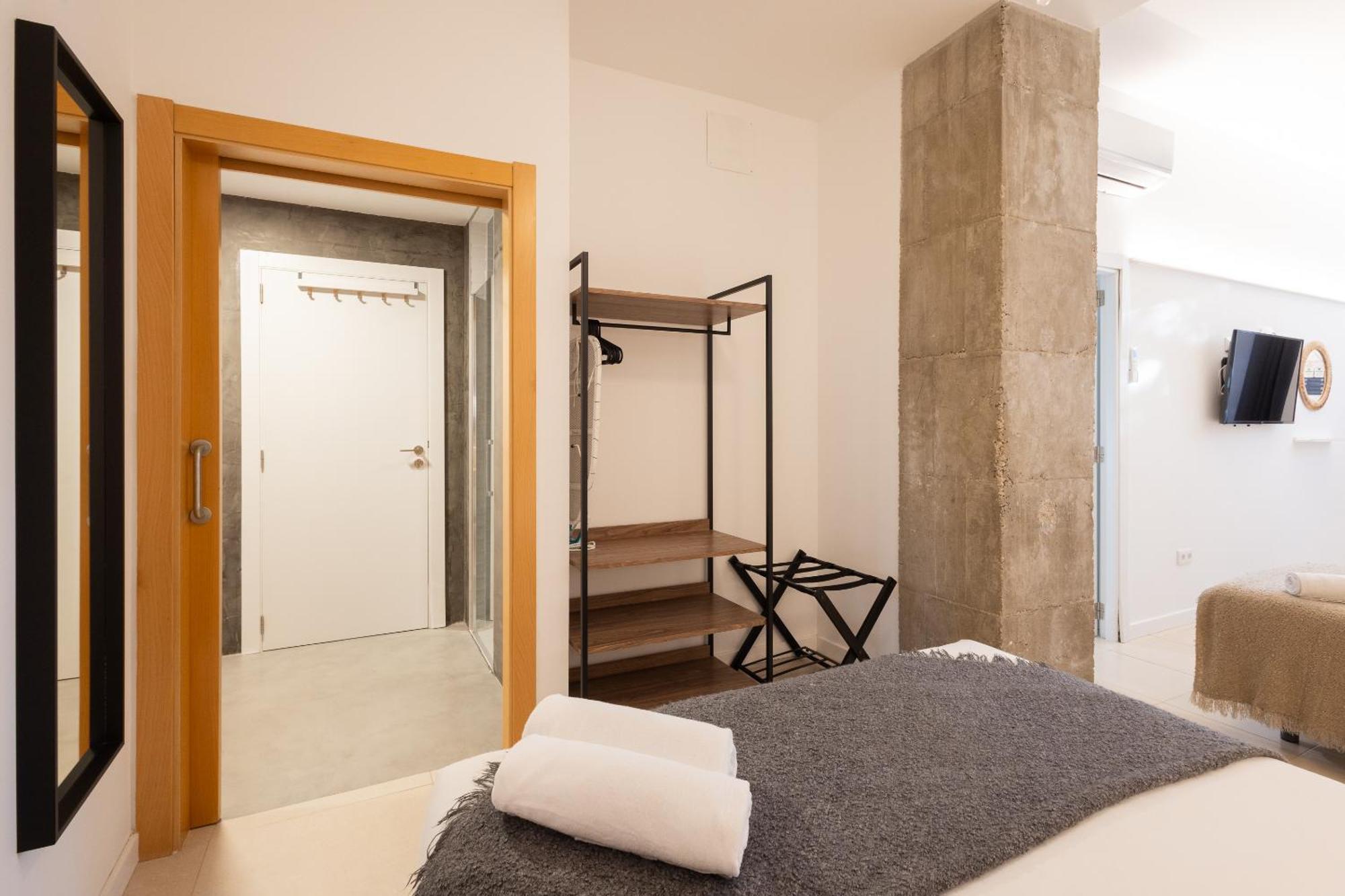 Florit Flats - The Pitiusas Rooms Valencia Eksteriør billede