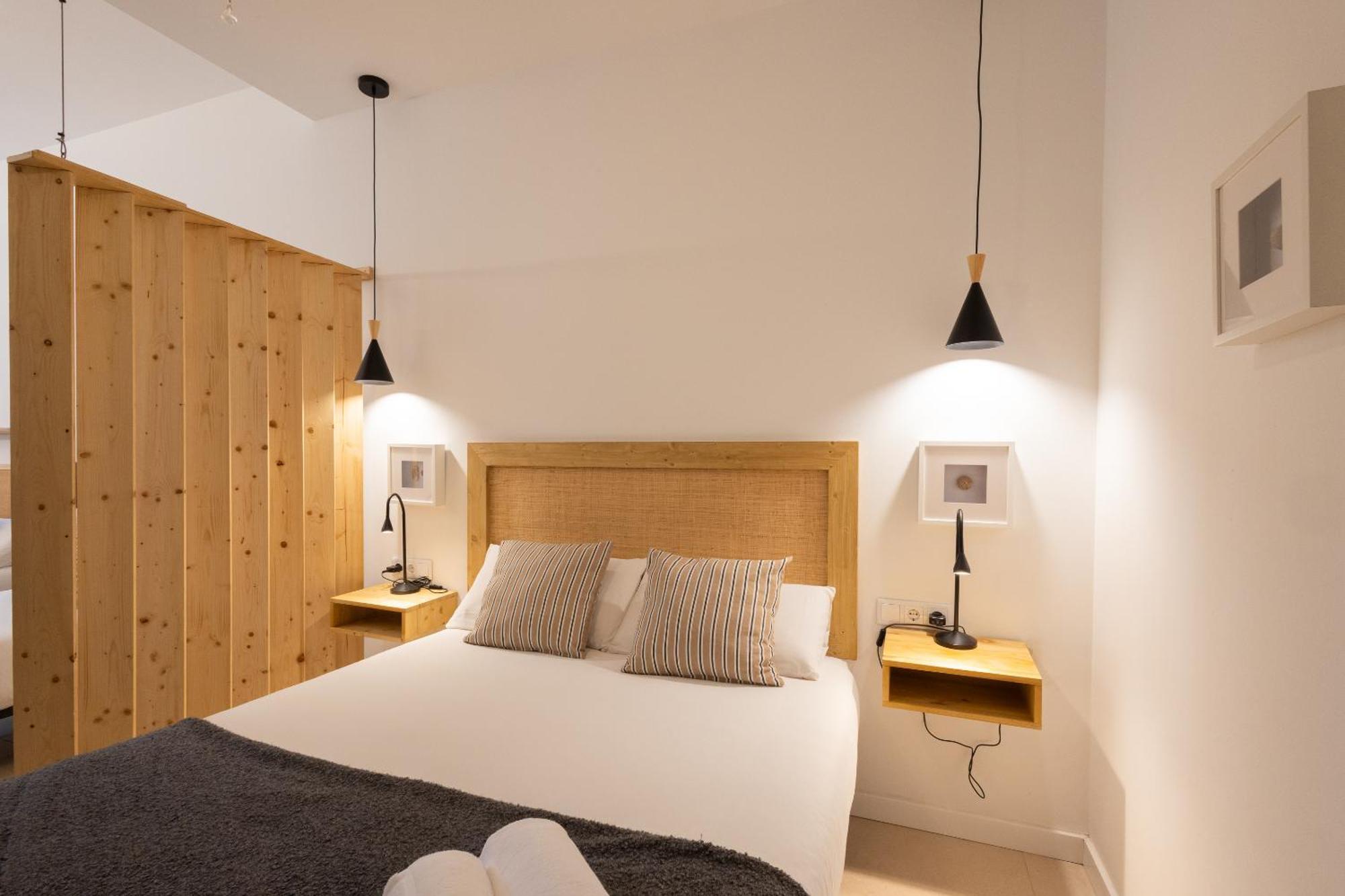 Florit Flats - The Pitiusas Rooms Valencia Eksteriør billede