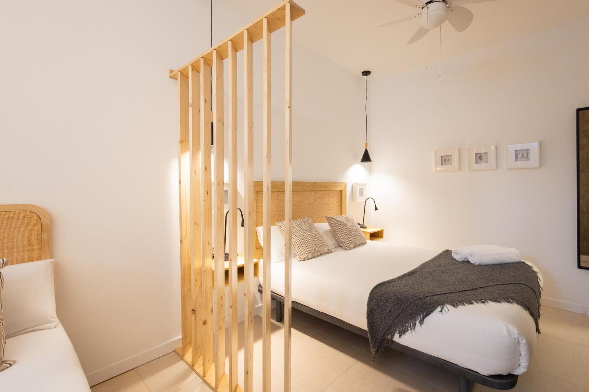 Florit Flats - The Pitiusas Rooms Valencia Eksteriør billede