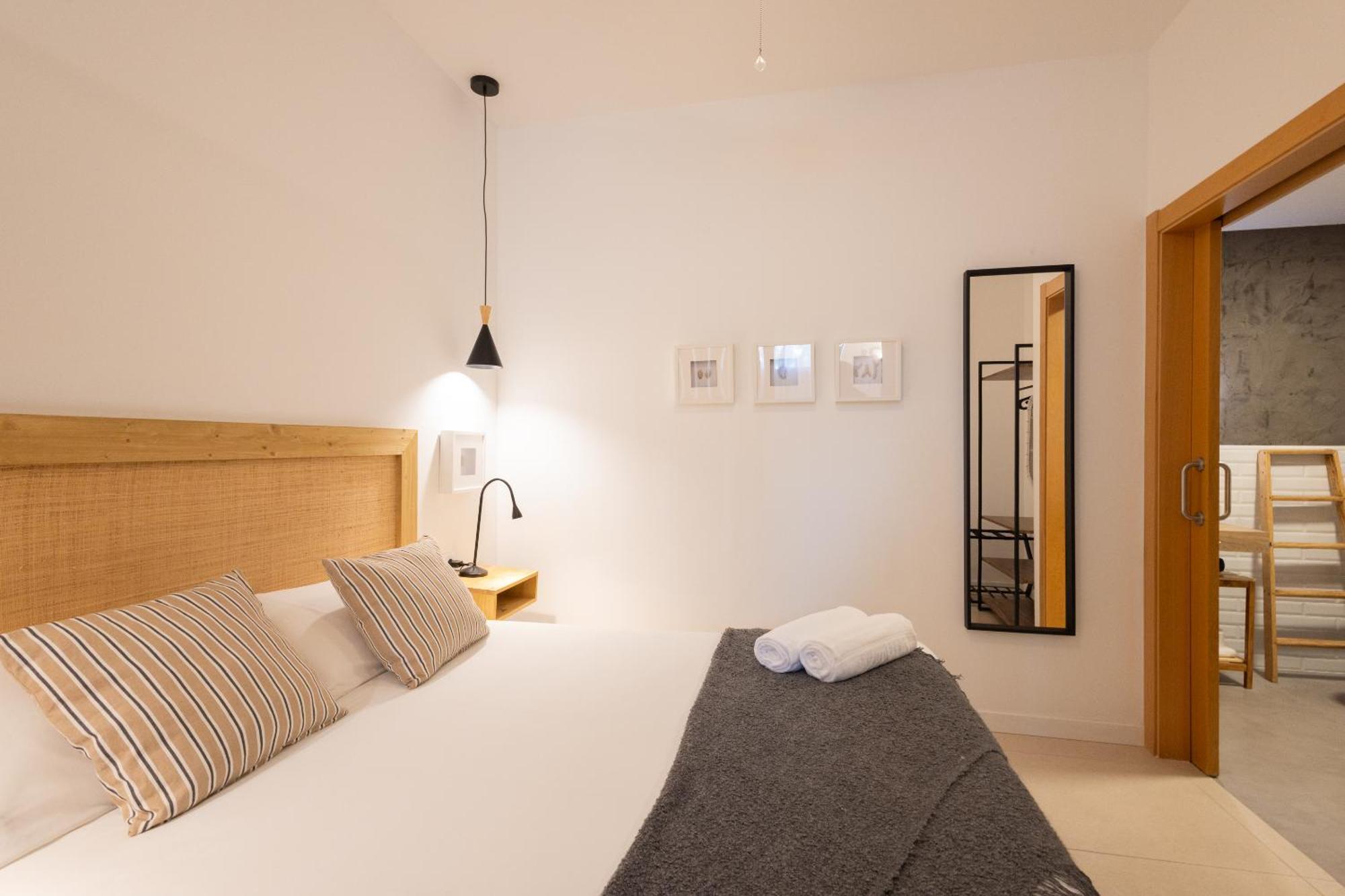 Florit Flats - The Pitiusas Rooms Valencia Eksteriør billede